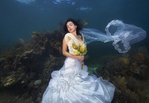 Bí quyết chụp ảnh cưới dưới nước đẹp như mơ